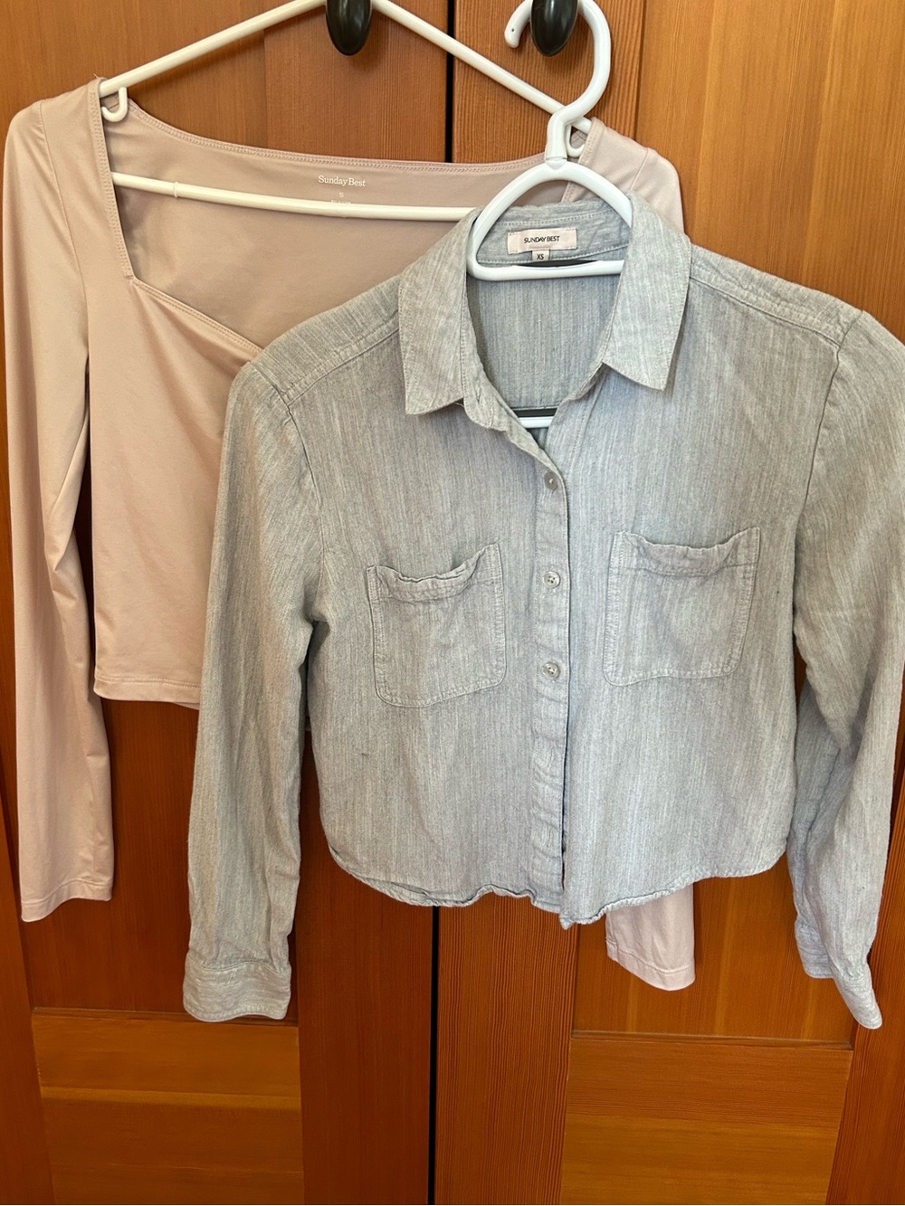 Aritzia Sundays Best soft long sleeve blouse Small and XS soft button up.